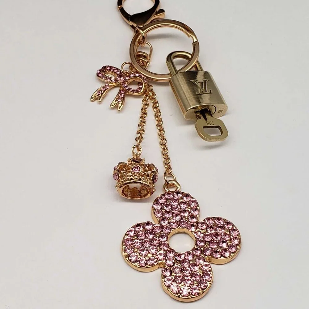 LV Gold Padlock Authentic 🔑 Luxury Bag Charm w/ Unbranded Flower Keychain
